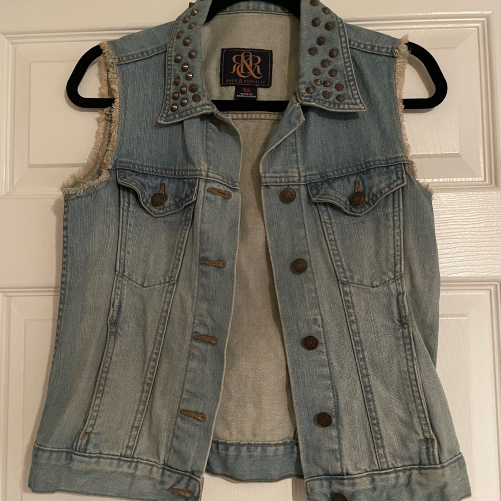 Studded collar denim vest